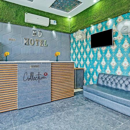 Collection O Rd Hotel Zirakpur Esterno foto